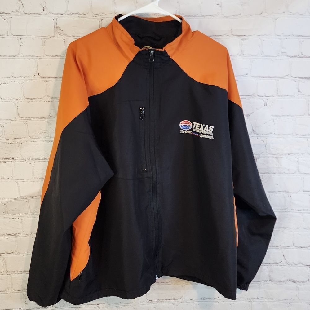 Men's Texas Motor Speedway zip-up jacket, size Medium